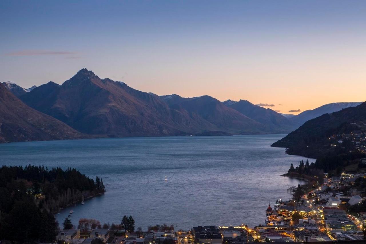 Villa De Luxe, A Relax It'S Done Luxury Holiday Home Queenstown Exterior foto